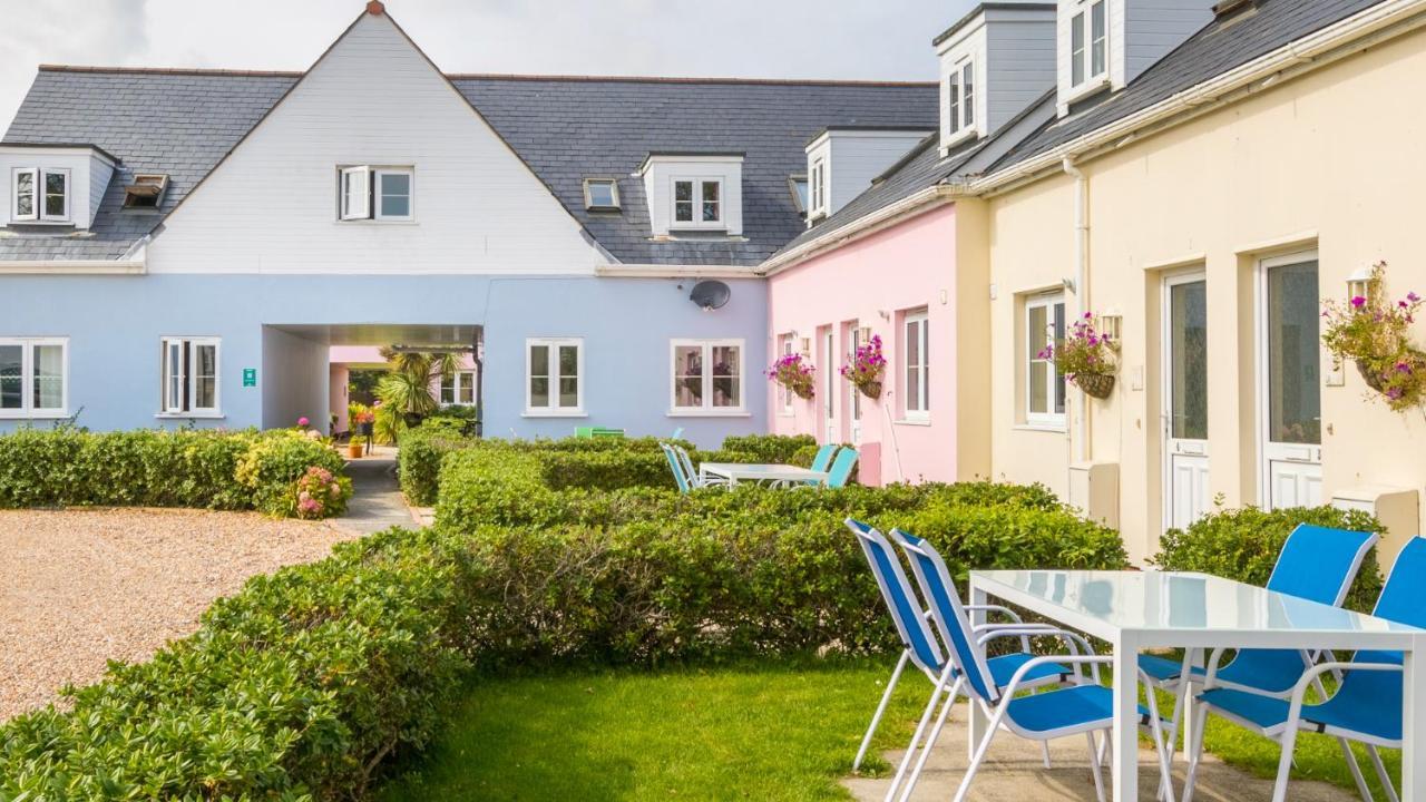 Ellingham Self-Catering Cottages Saint Peter Port ภายนอก รูปภาพ
