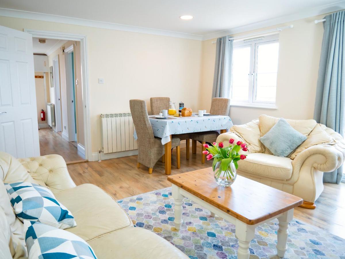 Ellingham Self-Catering Cottages Saint Peter Port ภายนอก รูปภาพ
