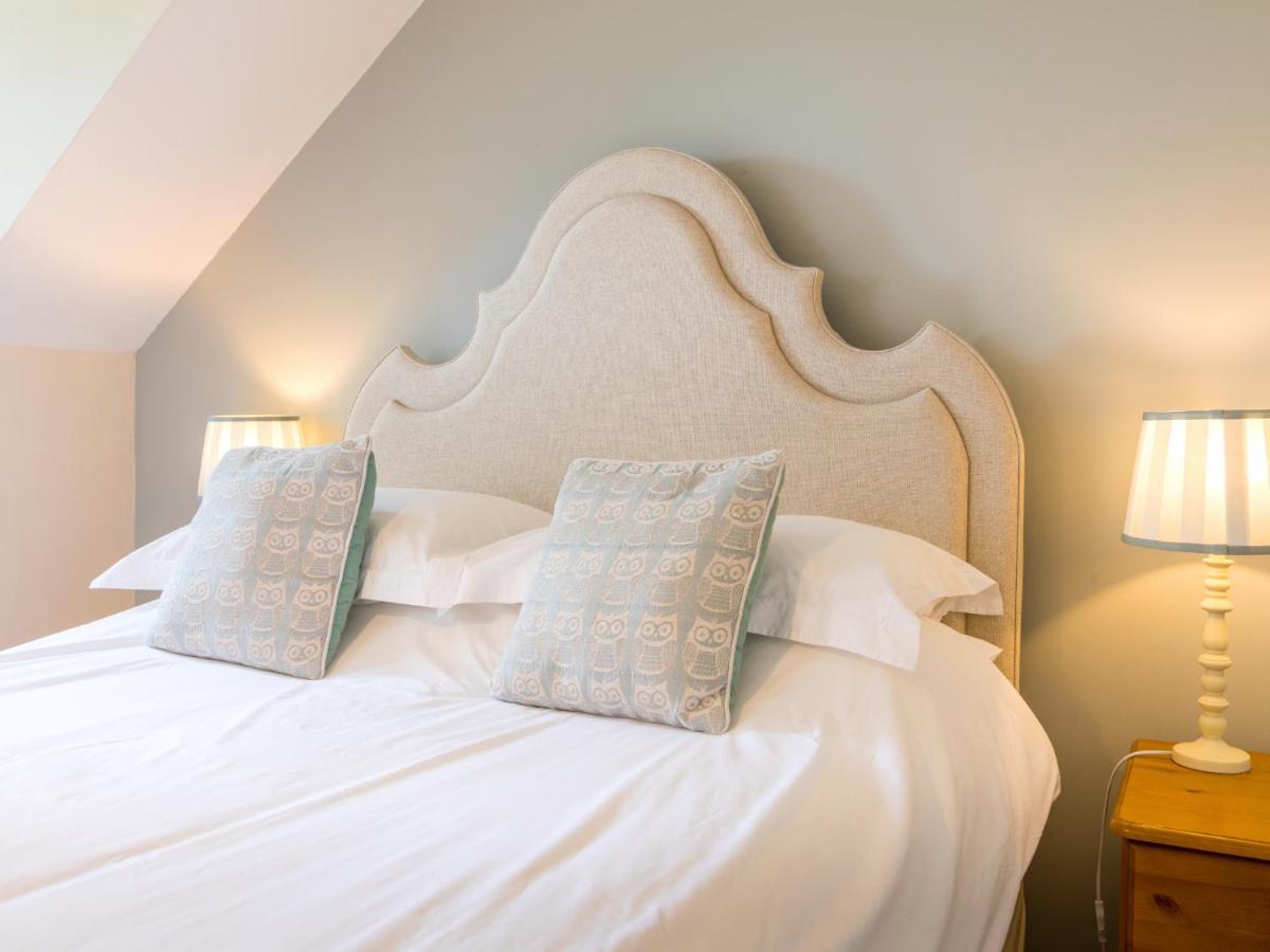 Ellingham Self-Catering Cottages Saint Peter Port ภายนอก รูปภาพ