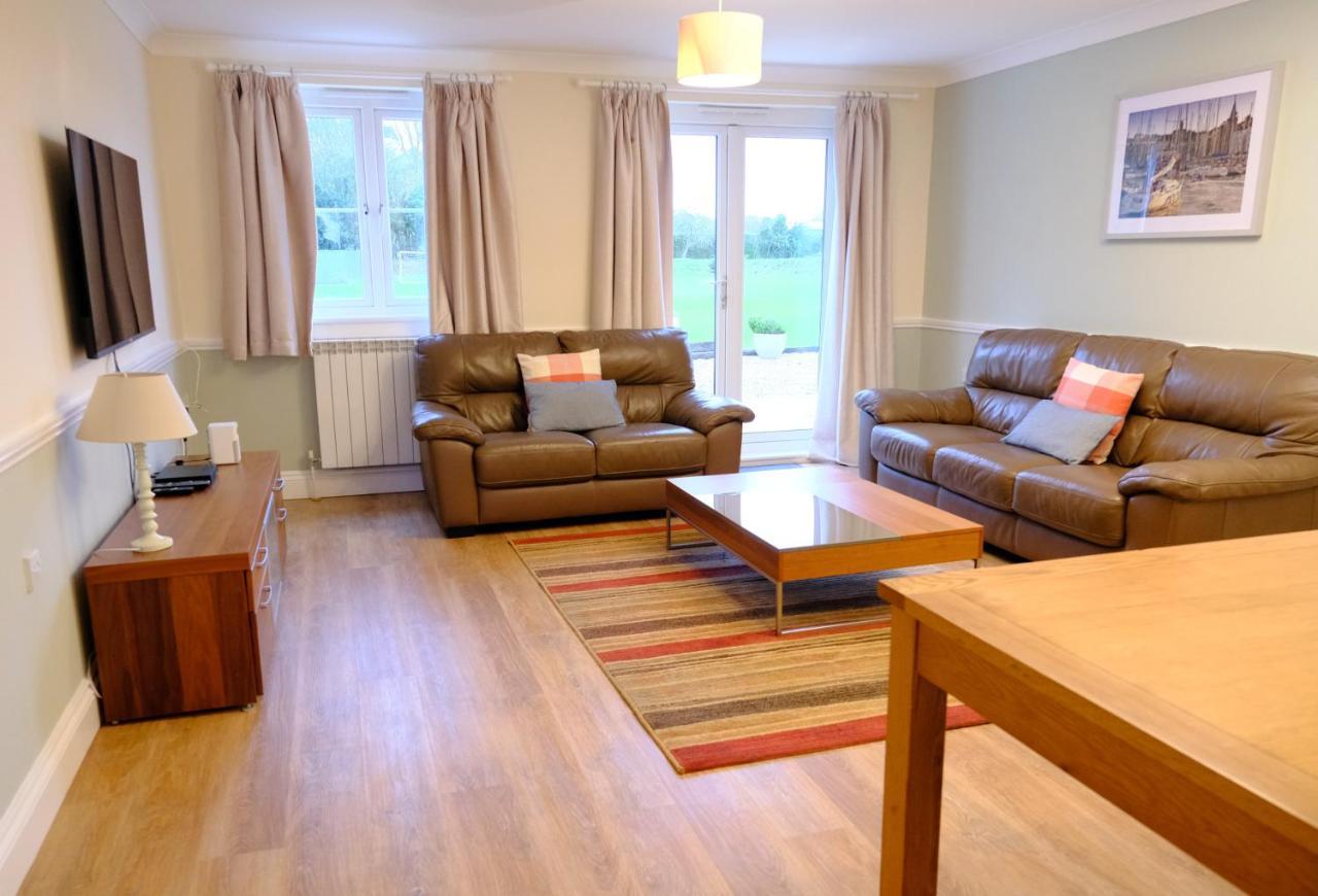 Ellingham Self-Catering Cottages Saint Peter Port ภายนอก รูปภาพ