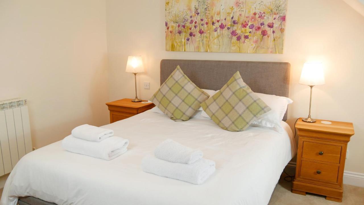 Ellingham Self-Catering Cottages Saint Peter Port ภายนอก รูปภาพ