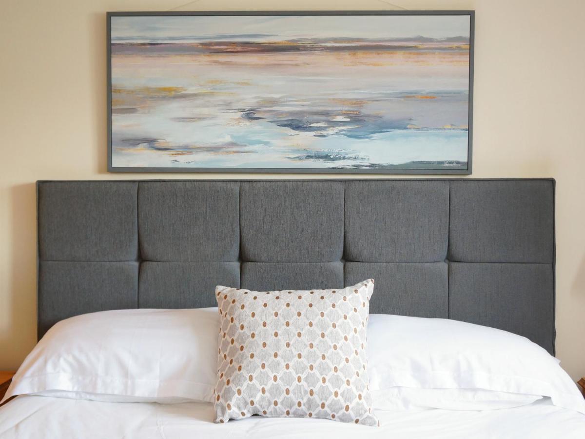 Ellingham Self-Catering Cottages Saint Peter Port ภายนอก รูปภาพ