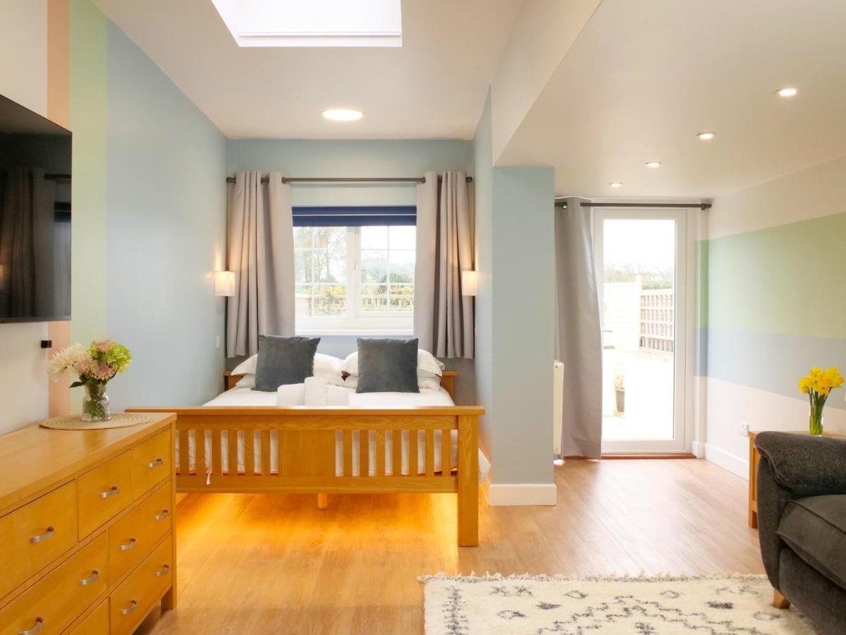 Ellingham Self-Catering Cottages Saint Peter Port ภายนอก รูปภาพ