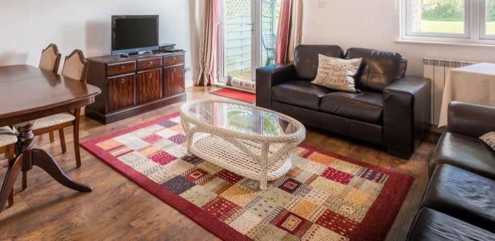 Ellingham Self-Catering Cottages Saint Peter Port ภายนอก รูปภาพ